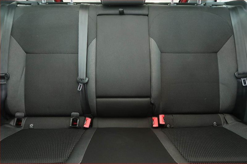 Škoda Rapid (2014) Spaceback 1.2 TSI, Navi - fotka 10 z 17