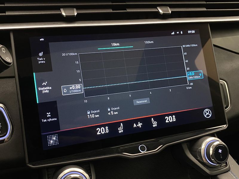 Lynk & Co 01 PHEV DCT AUT 1.maj.  - fotka 46 z 69