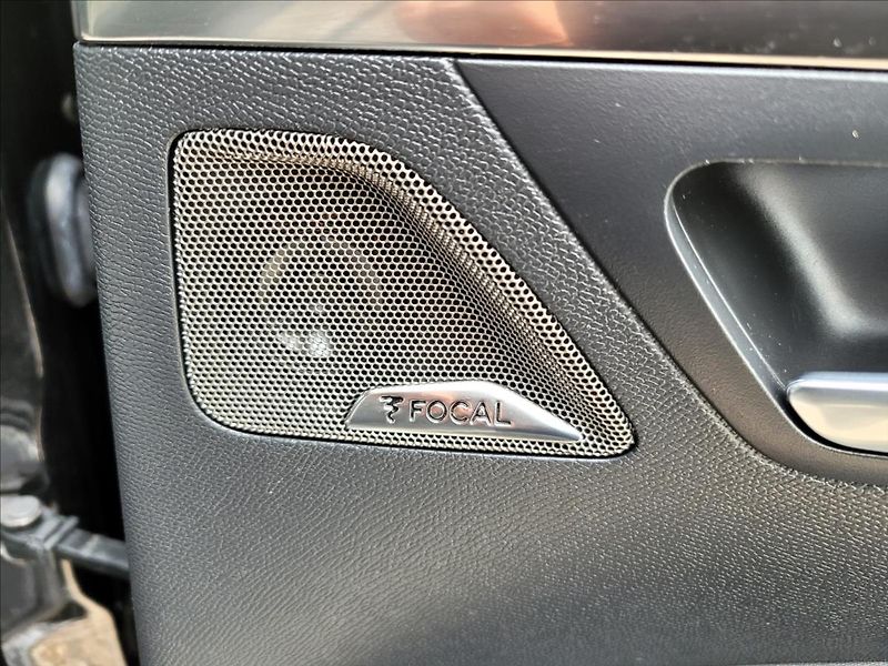 Peugeot 3008 1,6 zálohováno - fotka 30 z 39