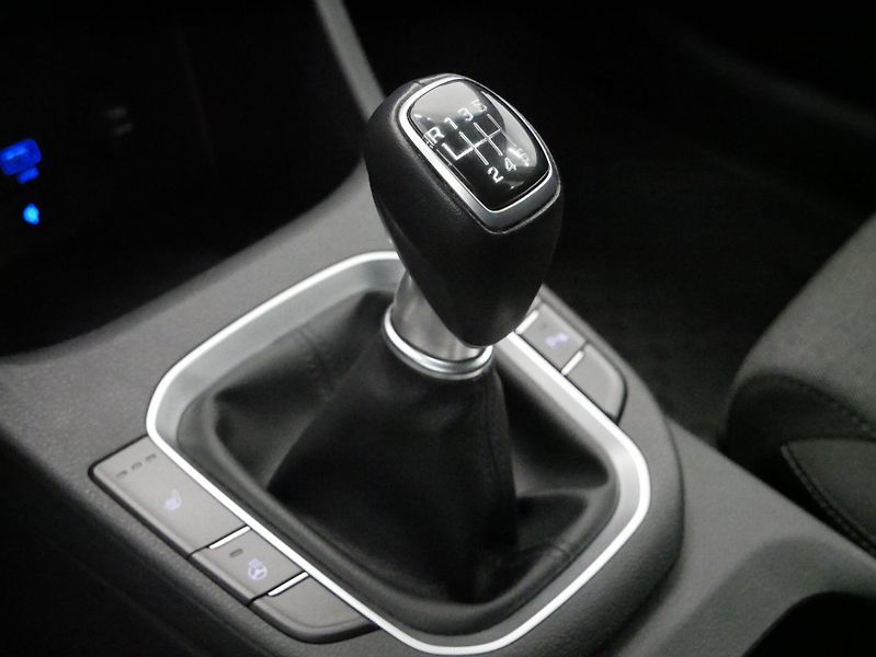 Hyundai i30 - fotka 24 z 31