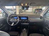 Mercedes-Benz GLA 220 4MATIC - náhled 13