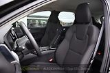 Volvo XC60 B4 AWD mHEV - náhled 11
