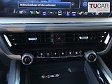 Chevrolet Tahoe High Country 6,2 V8 - náhled 36