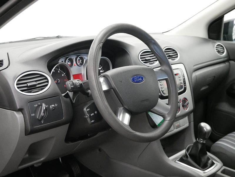 Ford Focus - fotka 15 z 24