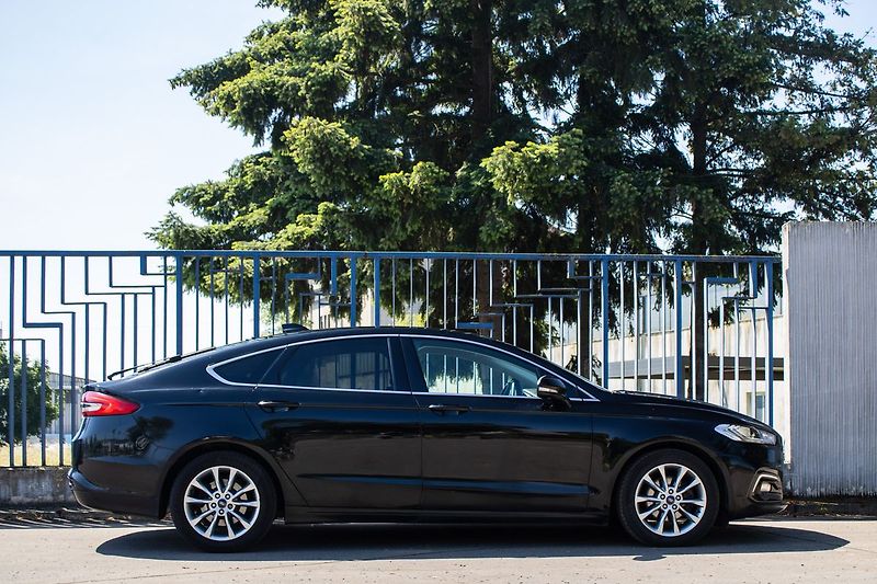 Ford Mondeo Titanium - fotka 4 z 17
