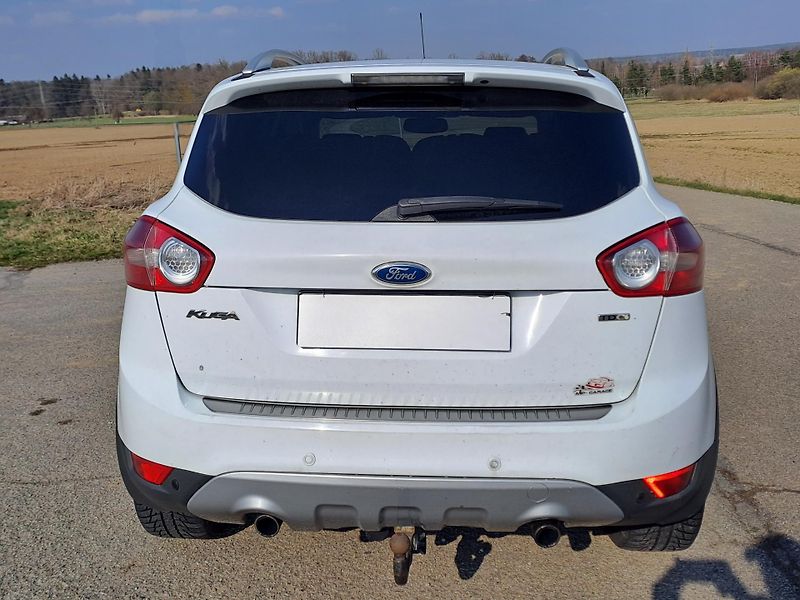 Ford Kuga (2009) 2.0 TDCi 4x4 PŮVOD ČR - fotka 6 z 31