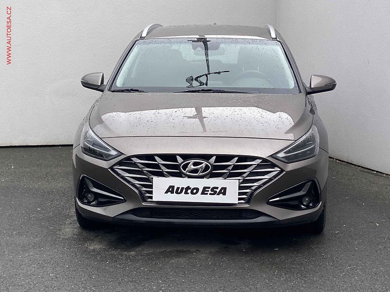 Hyundai i30 (2020) 1.6CRDi, 1.maj,ČR, Smart - fotka 2 z 17