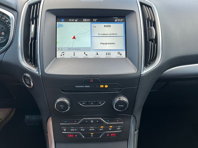 Ford S-MAX (2018) Titanium! 2.0TDCi 132kW! LED! - fotka 14 z 40