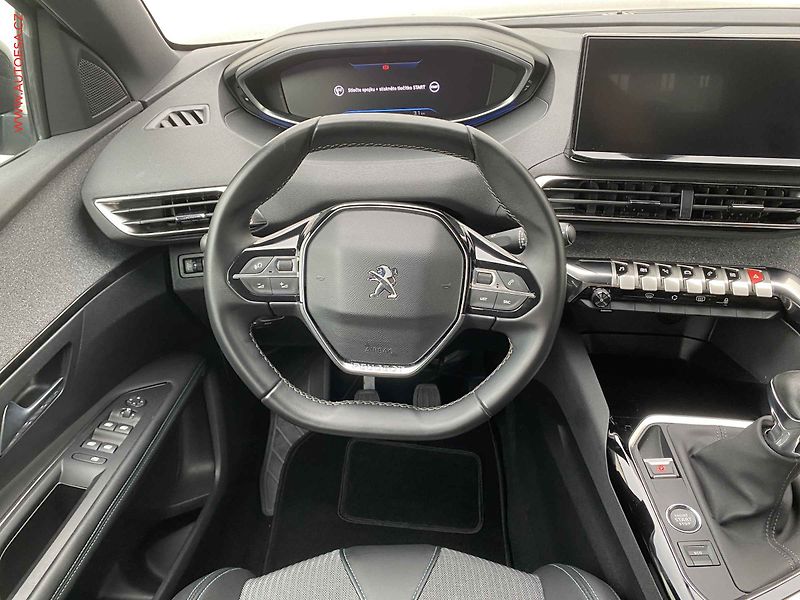 Peugeot 3008 (2023) 1.2 PT, Allure, LED, navi - fotka 11 z 17