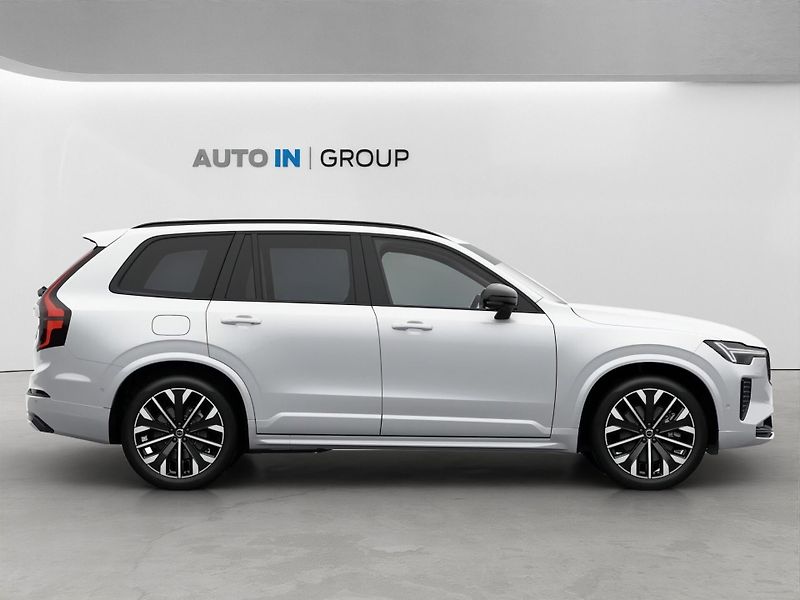 Volvo XC90 (2026) ULTRA B&W, vzduch.pod., AWD, T - fotka 6 z 11