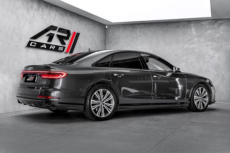 Audi A8 55TFSI Q Masáže Nezávislé BO - fotka 5 z 21