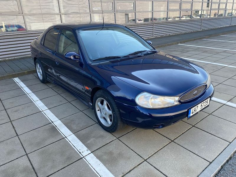 Ford Mondeo (1998) - fotka 13 z 40