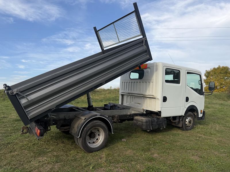 Nissan Cabstar (2013) 2.5TDCi 6 míst,nový 3s Sklápěč - fotka 6 z 9