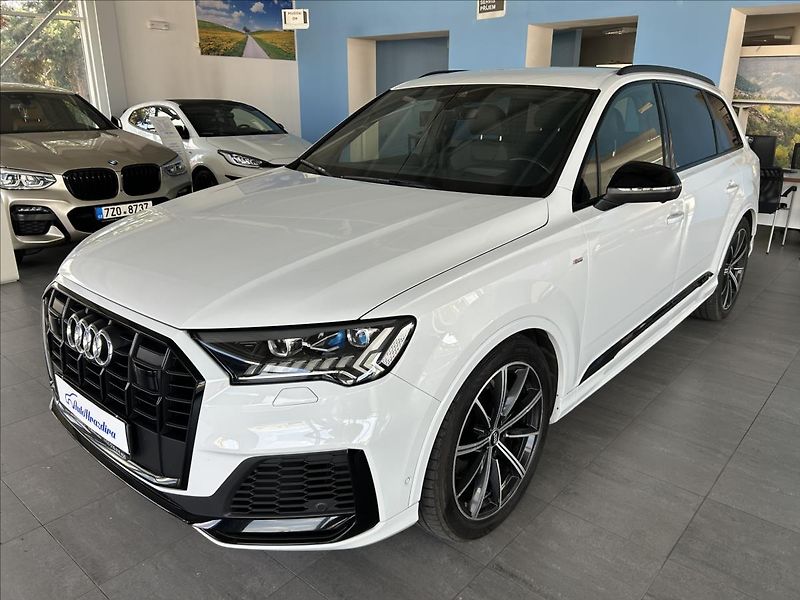 Audi Q7 3,0   50 TDI,QUATTRO,S-LINE - fotka 3 z 37