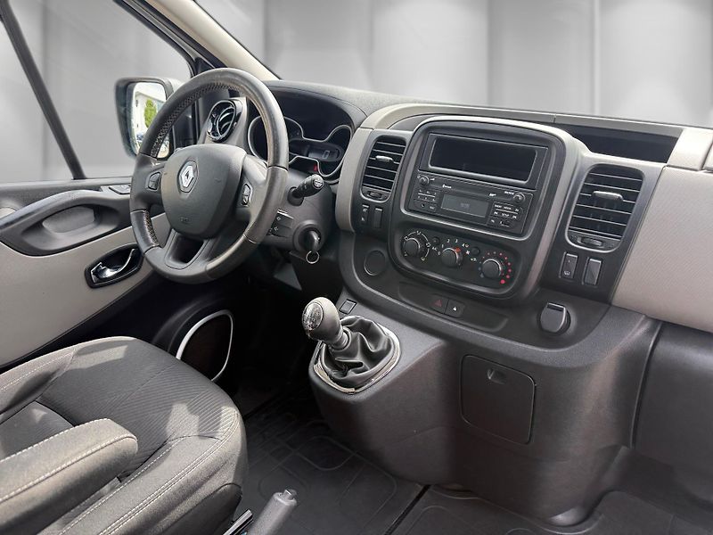 Renault Trafic (2015) 1,6 dCi 85 kW L1H1 Cool - fotka 20 z 24
