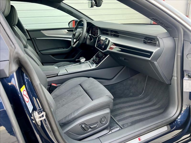 Audi A7 2,0 45 TFSi / QUATTRO / S-LINE - fotka 21 z 52