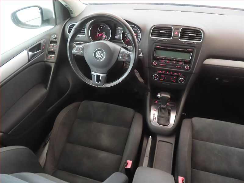 Volkswagen Golf (2010) Highline 1.4 TSI, Automat - fotka 7 z 14