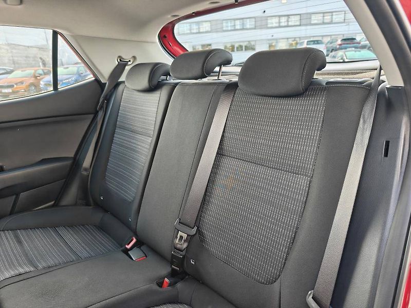 Kia Stonic 1,0 T-GDi GPF 7DCT EXCLUSIVE 7 - fotka 8 z 23