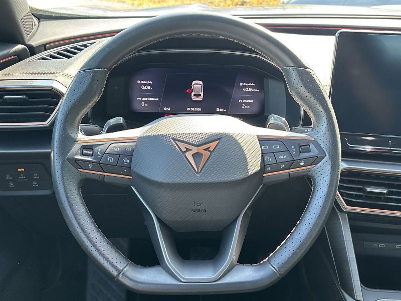 Cupra Formentor (2023) 1.5 TSI DSG - fotka 10 z 31