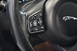 Jaguar XE  2.0 132kW SEDAN 2WD AUT - náhled 16