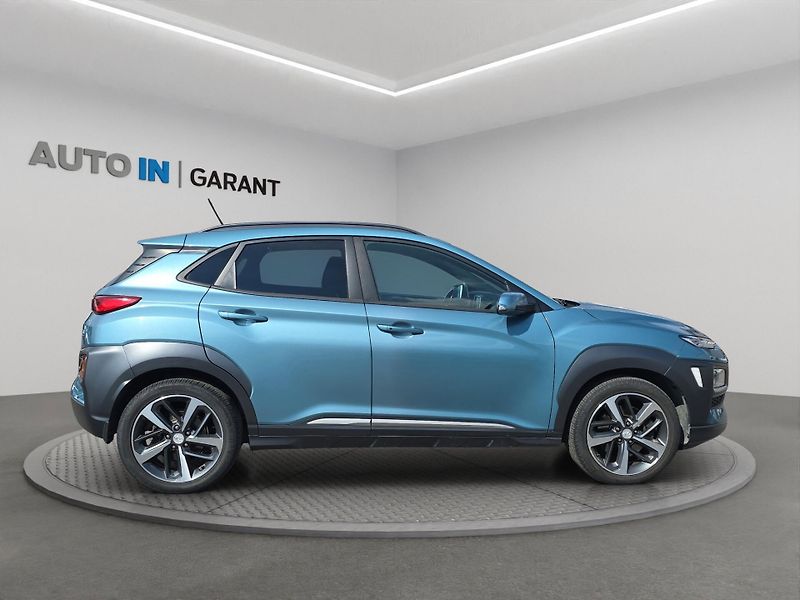Hyundai Kona (2018) Style Premium 1.6T-GDi A/T 4x4 - fotka 4 z 30
