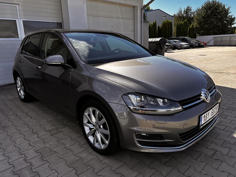 Volkswagen Golf 2.0 TDi 110kw plný servis!  - fotka 2 z 24