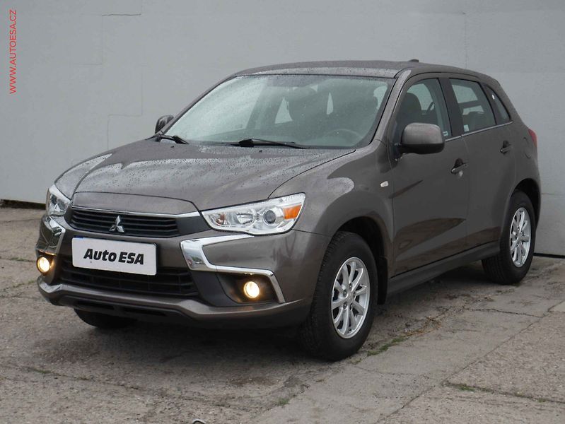 Mitsubishi ASX (2017) 1.6 MIVEC, ČR, AC, park.asist - fotka 3 z 14