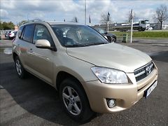 Toyota RAV4 2,2 D-4D 110kW 4x4,ČR,2.majite - fotografie inzerátu