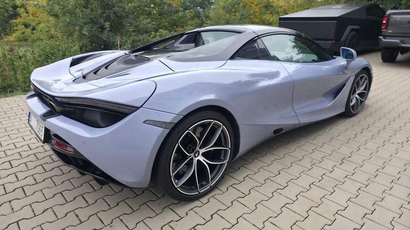 McLaren 720S (2023) SPIDER záruka-MSO-SKY ROOF-TOP - fotka 4 z 19