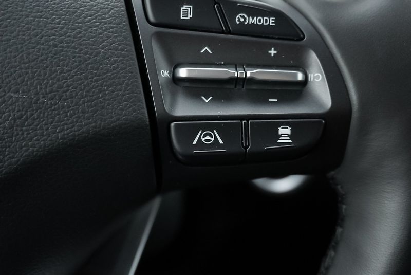 Hyundai Kona ELEKTRIC 100kW - fotka 28 z 39
