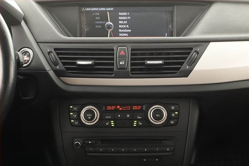 BMW X1 (2010) xDrive20d, 4X4, Automat, Kůže - fotka 7 z 14