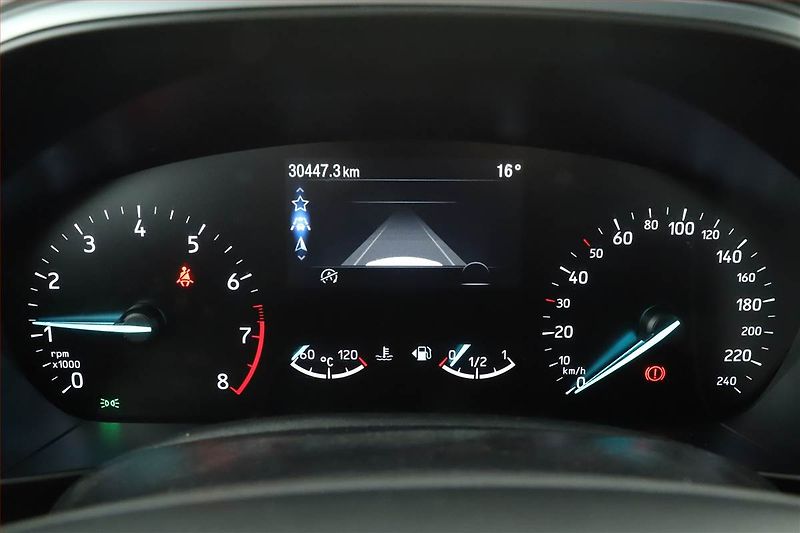 Ford Focus (2023) ST-Line 1.0 MHEV - fotka 9 z 14