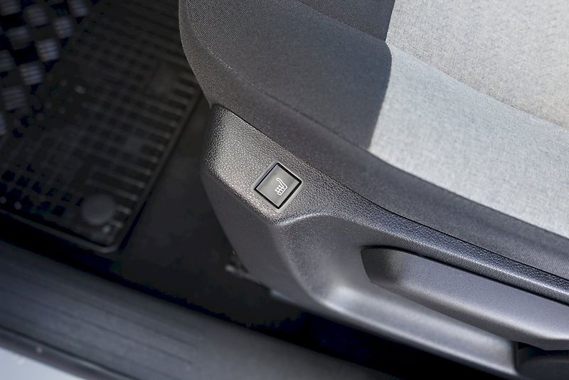 Citroën Berlingo (2019) BlueHDi 130 S&S Shine - Webast - fotka 24 z 30