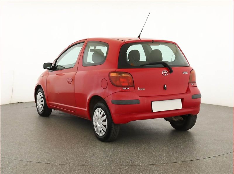 Toyota Yaris (2003) 1.0 VVT-i, Klima - fotka 4 z 13