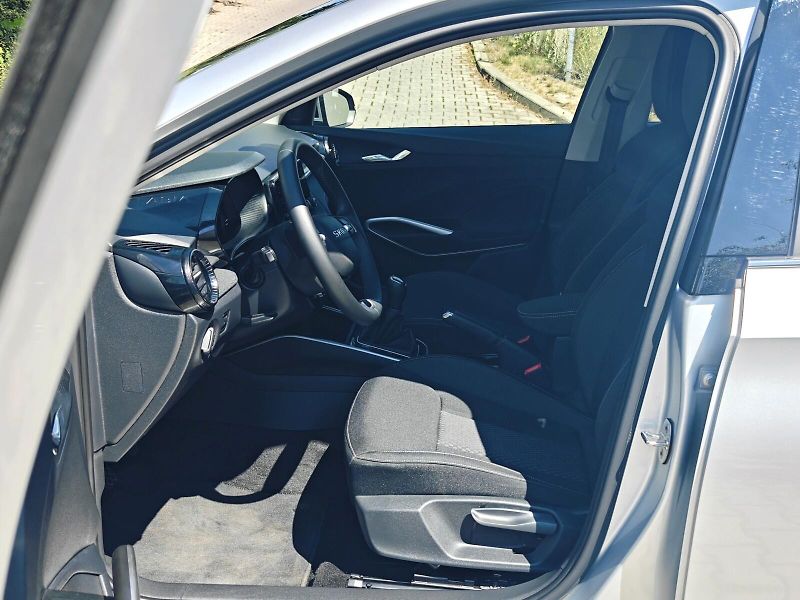 Škoda Fabia (2025) 1,0 TSI 70 kW 130 LET PREMIUM - fotka 11 z 39