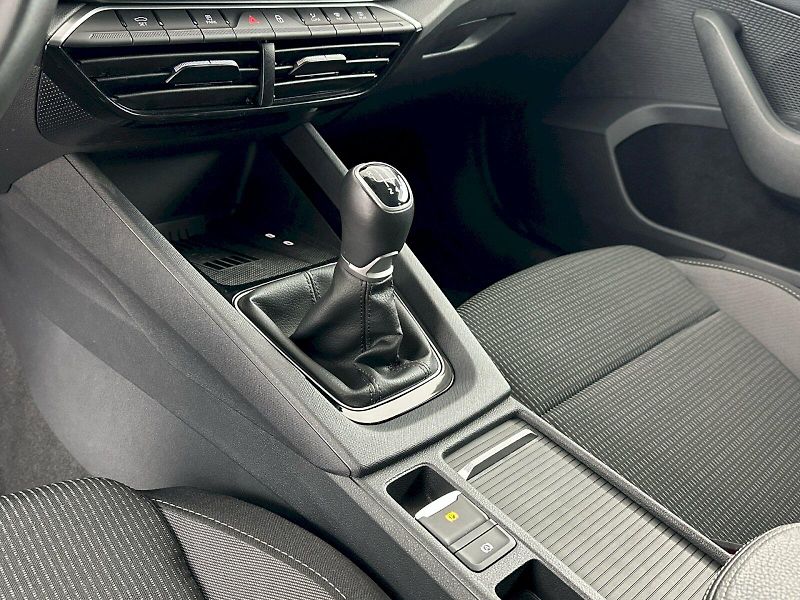 Škoda Octavia (2025) 2.0TDI 85kW Selection - fotka 18 z 28