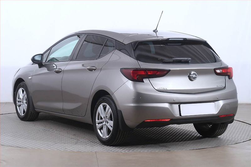Opel Astra (2016) 1.0 Turbo, Automat, Serv.kniha - fotka 4 z 18