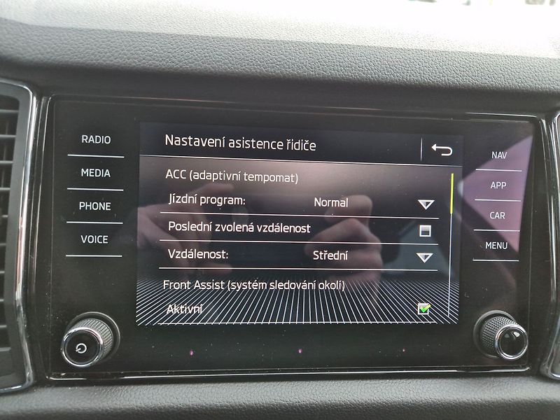 Škoda Kodiaq 2,0 TDI DSG  4X4 140kW Style, - fotka 25 z 33