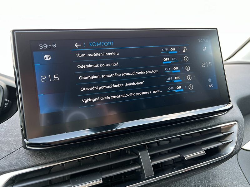 Peugeot 5008 (2021) 1.5HDi 96kW Allure+! Tažné! 7m - fotka 37 z 46