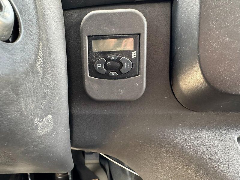 Ford Ostatní (2005) TRANSIT 410L 2,4D 66 KW 7 MÍST - fotka 42 z 42