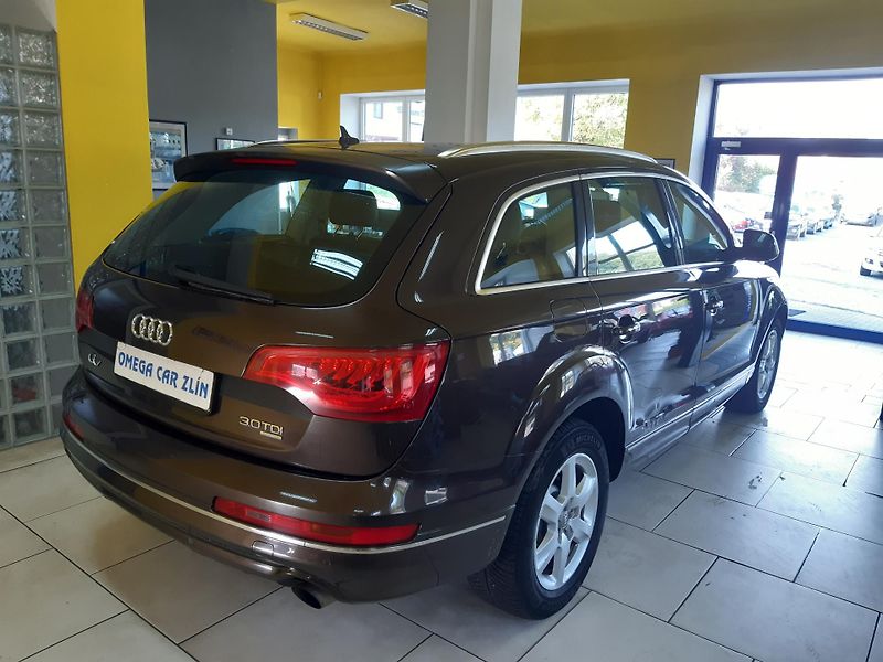 Audi Q7 3.0 TDI  - fotka 6 z 23
