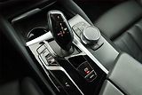 BMW Řada 5 (2022) M Sport 530d xDrive - náhled 17