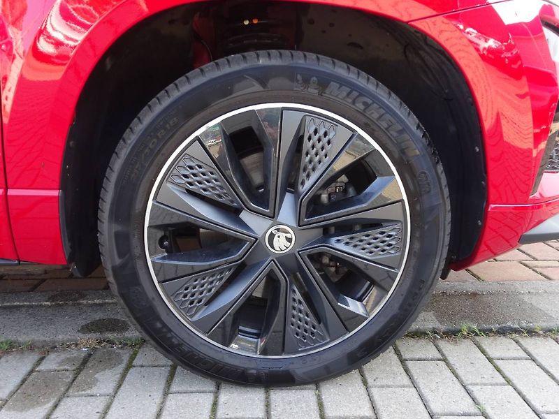 Škoda Karoq (2022) 1,5 TSi/110kW  Sportline Plus - fotka 23 z 29