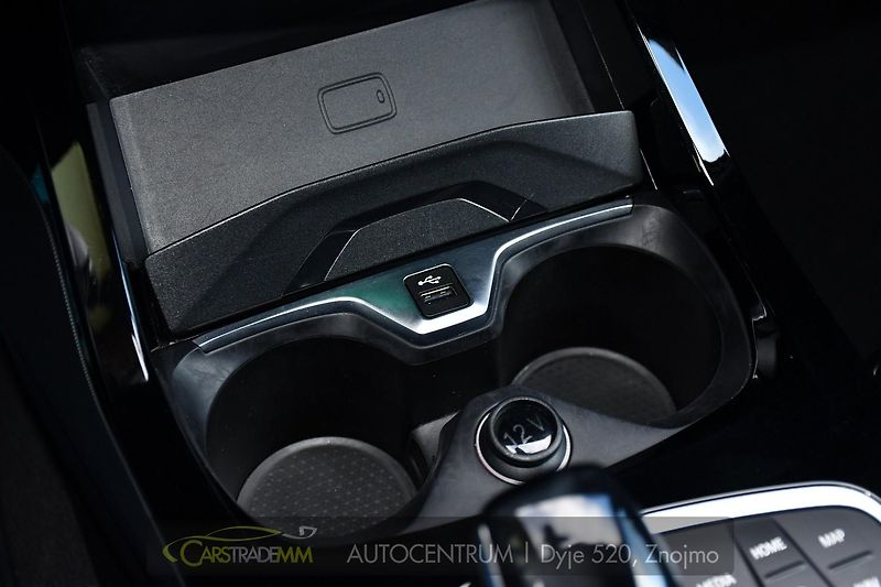 BMW Řada 2 218D M-SPORT ČR - fotka 31 z 50