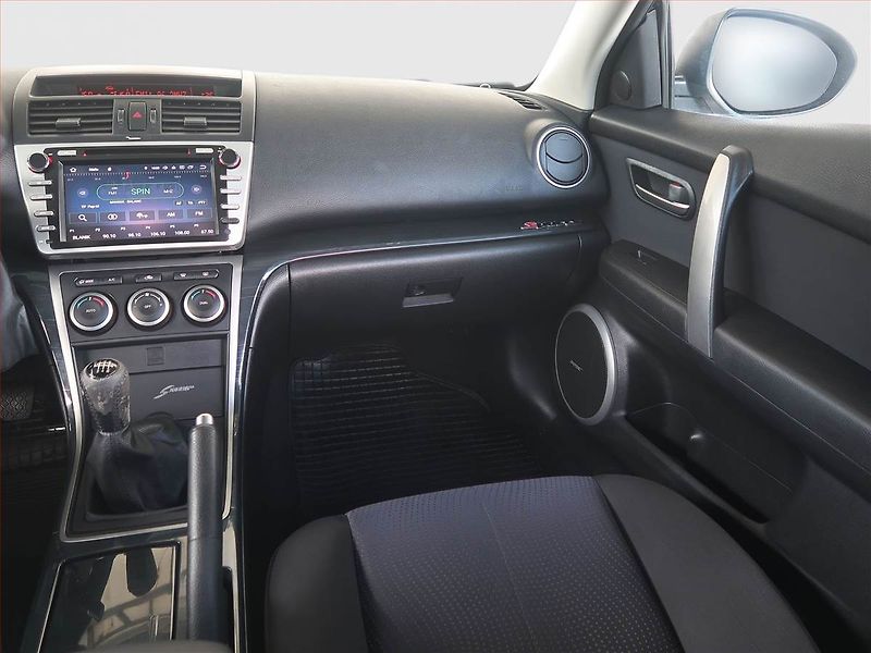 Mazda 6 (2008) 2.0, LPG, jezdí výborně, Navi - fotka 8 z 14