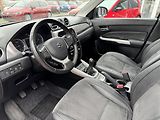 Suzuki Vitara (2015) 1.6i VVT LED Navi Pano Kamera - náhled 23