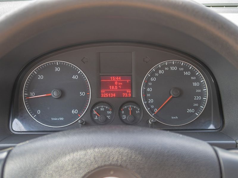 Volkswagen Caddy (2008) ČR 1.9TDI 55KW – PO ROZVODECH - fotka 16 z 36