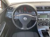 Volkswagen Passat (2008) 1.9TDi, autoAC - náhled 11