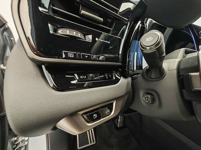 Lexus RX 500h 500h F Sport Special Edition - fotka 32 z 43
