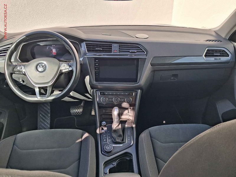 Volkswagen Tiguan (2017) 2.0 TSi 4X4, Highline, DSG - fotka 8 z 22